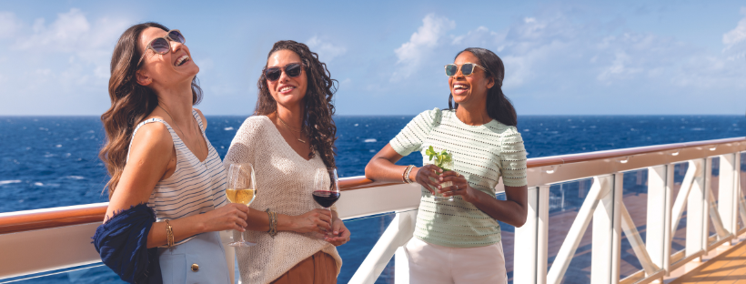 Cocktail sur le pont entre amies